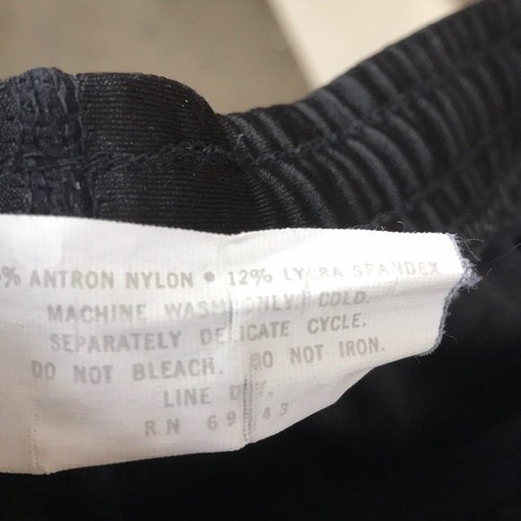 Spettro Black Capri Size M - Picture 4 of 4